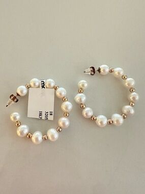 TJMAX Pearl Golden Hoops